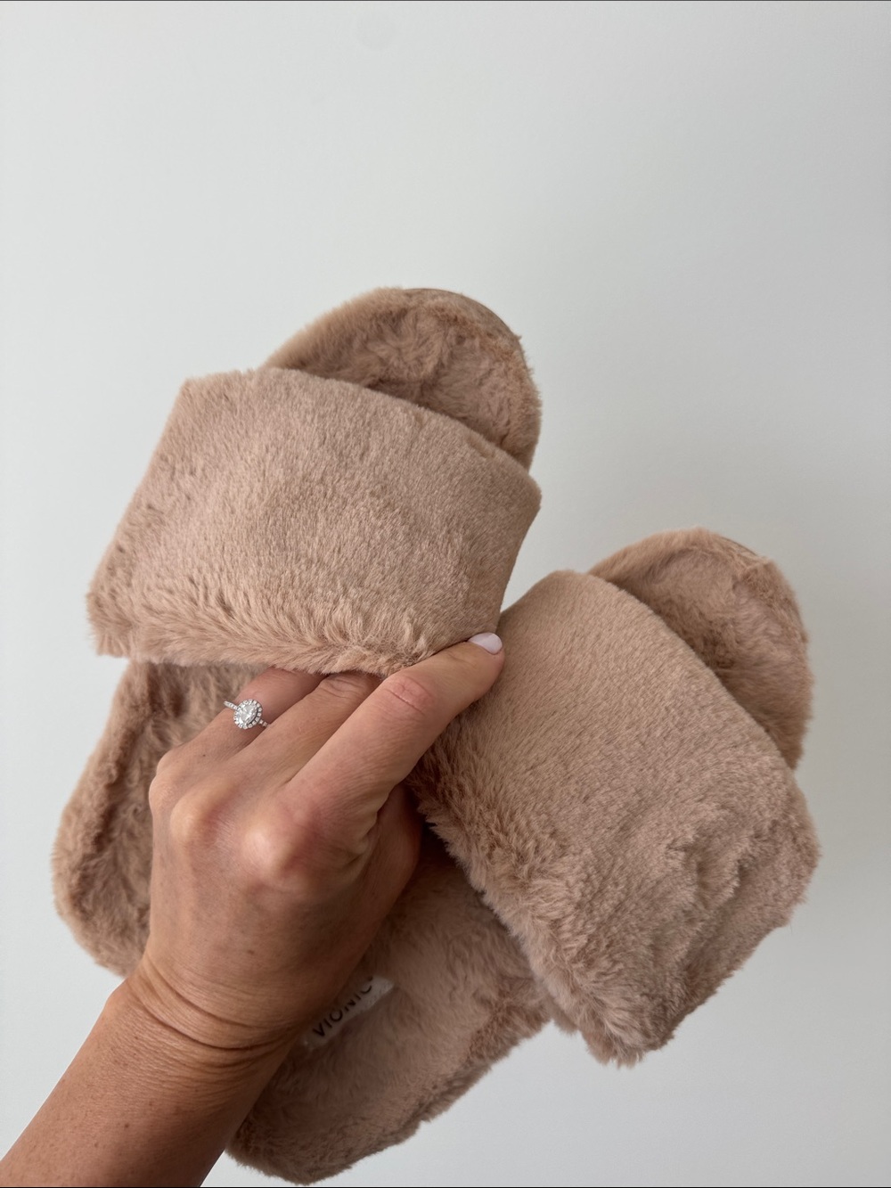 Vionic - Dream Faux Fur Slide Slippers